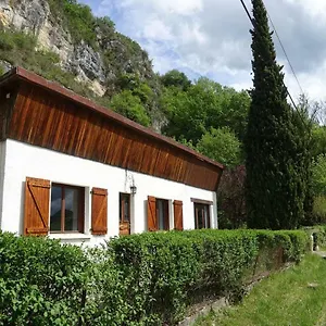  Hébergement de vacances Maison Du Buis Doré France